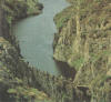Los arribes del Duero son el producto de la erosion de este ro, sobre materiales metamordizados y duros como la cuarcita.